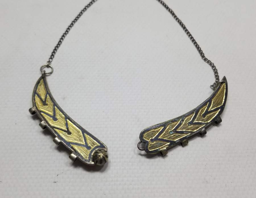 ÜZERİ ALTIN VERMEYLİ VE SAVAT İŞÇİLİKLİ GÜMÜŞ GERDANLIK