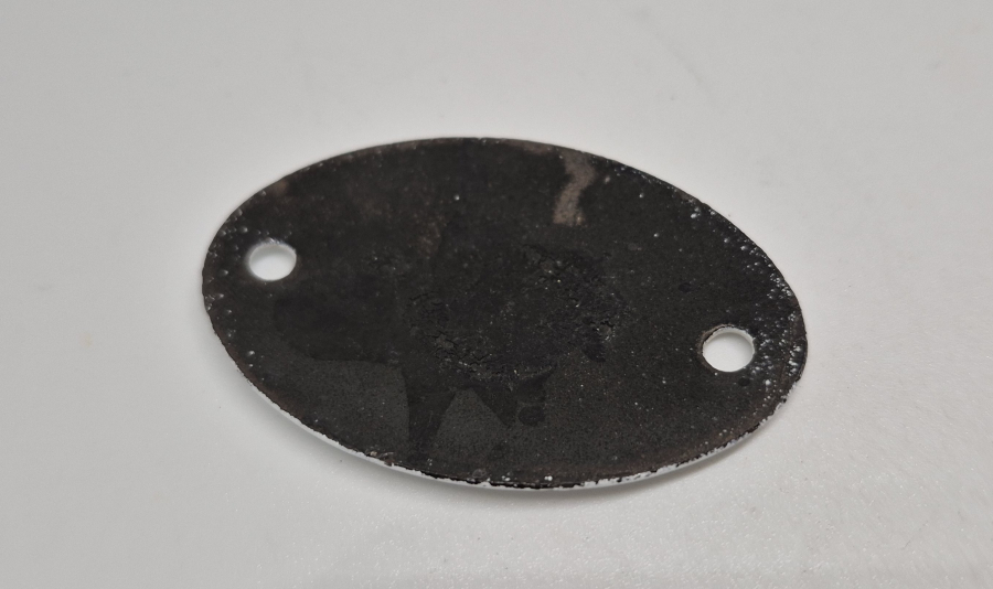 ÜZERİ ÇİFT DİLDE YAZILI ÇOK NADİR KAPI NUMARASI