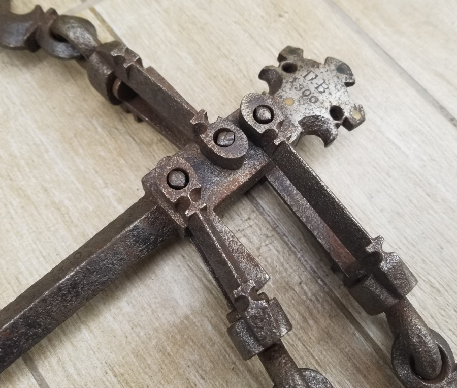 ÜZERİ RUMCA VE YAZILI NADİR TİPTE BÜYÜK BOY KANTAR