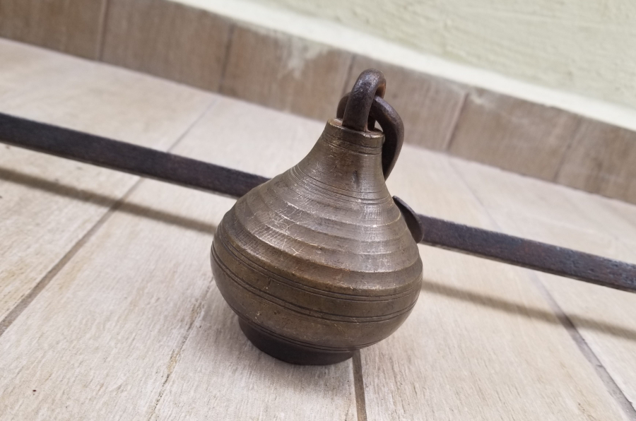 ÜZERİ RUMCA VE YAZILI NADİR TİPTE BÜYÜK BOY KANTAR