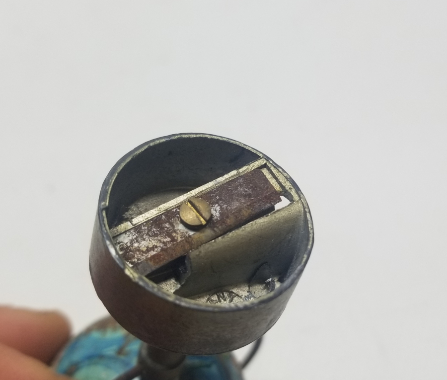 ANTİKA  ALMAN DÜNYA KÜRESİ KALEMTRAŞ