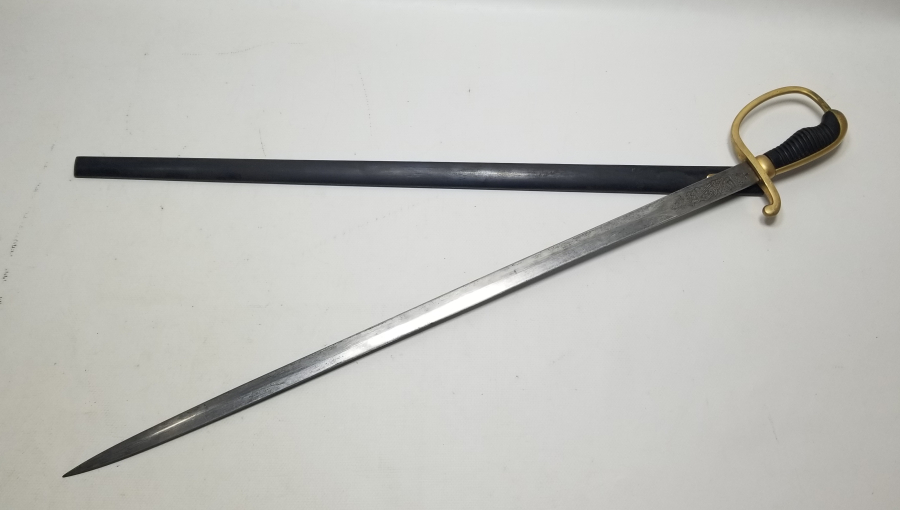 ÜZERİNDE SAHİBİNİN ADININ YAZILI OLDUĞU OSMANLI DÖNEMİ ALLAH BİZİMLE YAZILI ORİJİNAL KININDA TOPÇU SUBAY KILICI