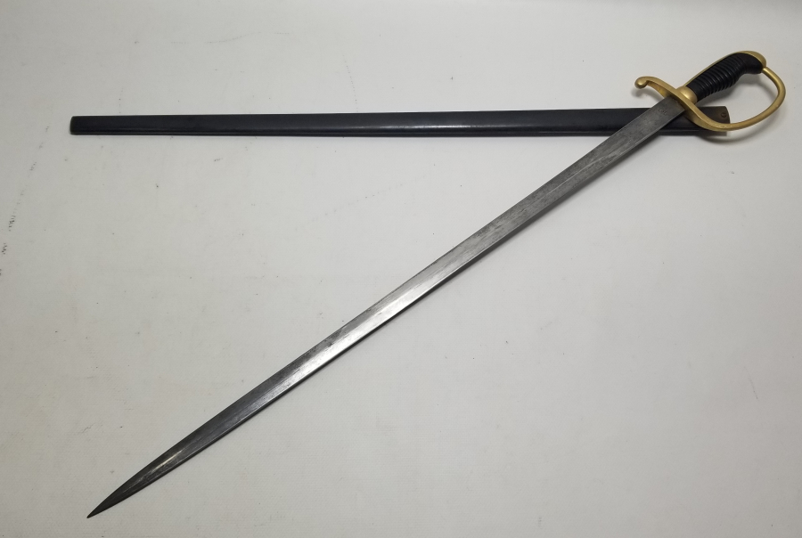 ÜZERİNDE SAHİBİNİN ADININ YAZILI OLDUĞU OSMANLI DÖNEMİ ALLAH BİZİMLE YAZILI ORİJİNAL KININDA TOPÇU SUBAY KILICI