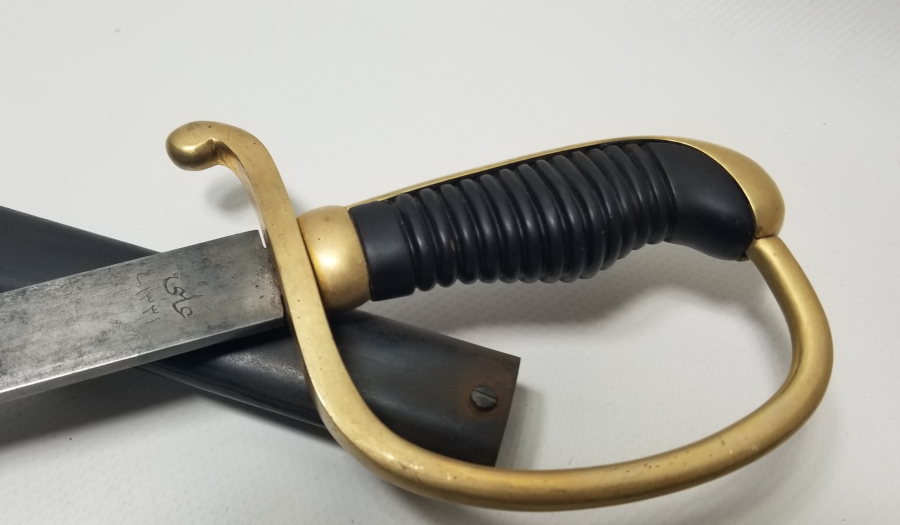 ÜZERİNDE SAHİBİNİN ADININ YAZILI OLDUĞU OSMANLI DÖNEMİ ALLAH BİZİMLE YAZILI ORİJİNAL KININDA TOPÇU SUBAY KILICI