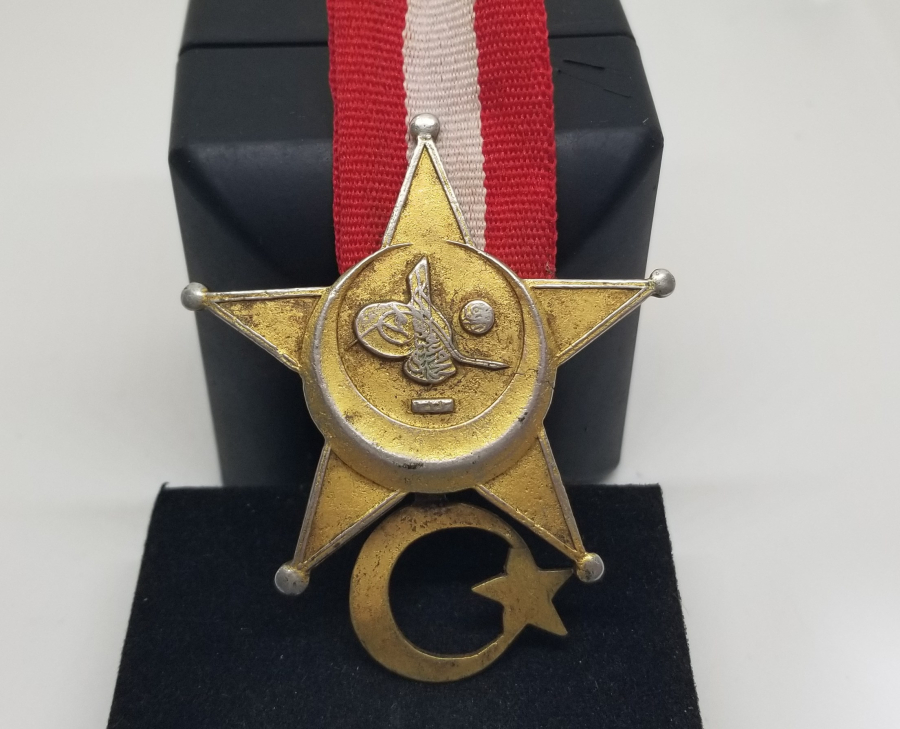 1. DÜNYA SAVAŞI DÖNEMİ ÖZEL DİZAYN HARP MADALYASI - ÇANAKKALE ER MADALYASI