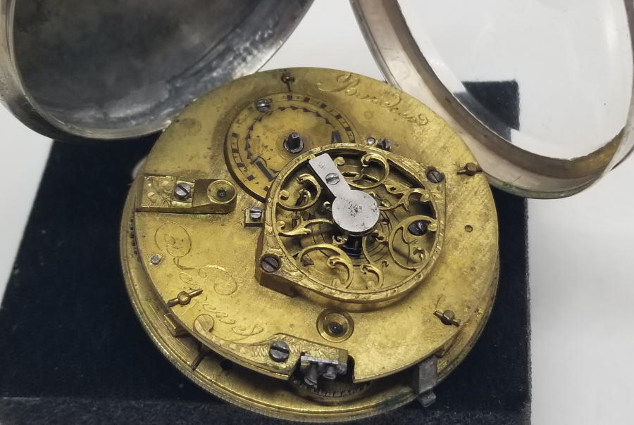 1800 BAŞLARI NADİR YARIM PRİOR CEP SAATİ