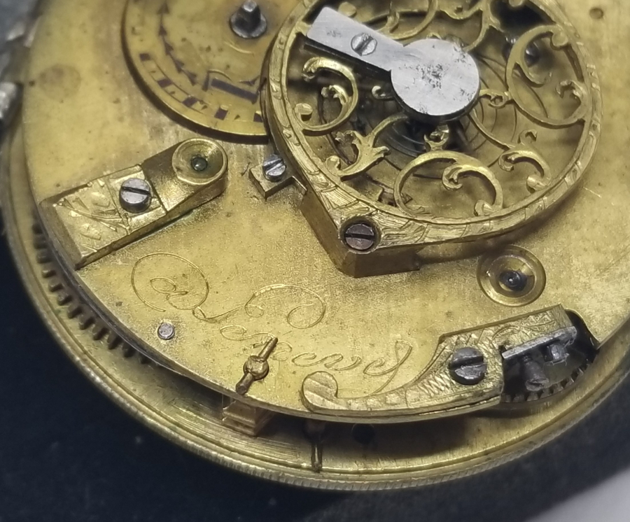 1800 BAŞLARI NADİR YARIM PRİOR CEP SAATİ