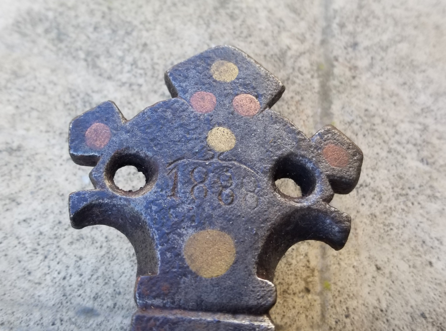 1888 TARİHLİ VE RUM USTA DAMGALI BÜYÜK BOY KANTAR