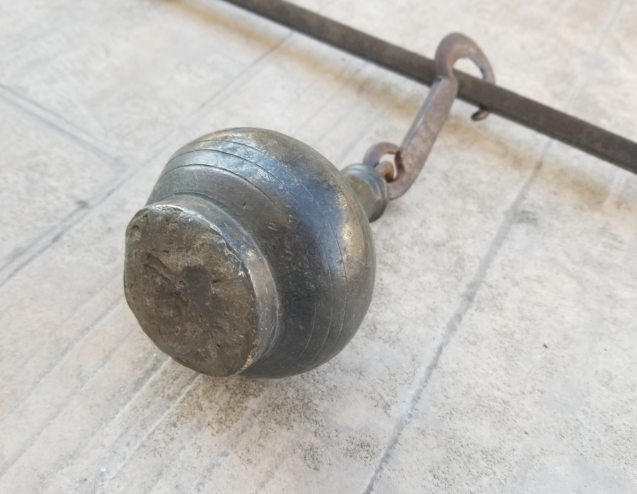 1888 TARİHLİ VE RUM USTA DAMGALI BÜYÜK BOY KANTAR