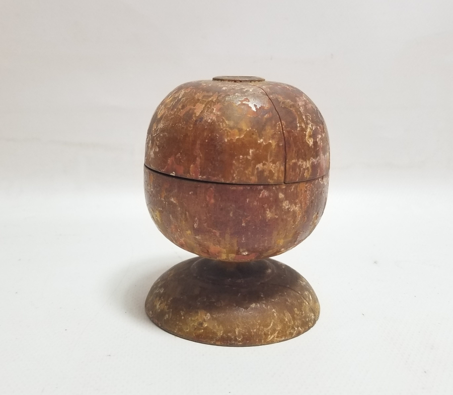 ÜZERİ KÖK BOYALI OSMANLI DÖNEMİ NADİR TEKKE İŞİ TESPİH KUTUSU