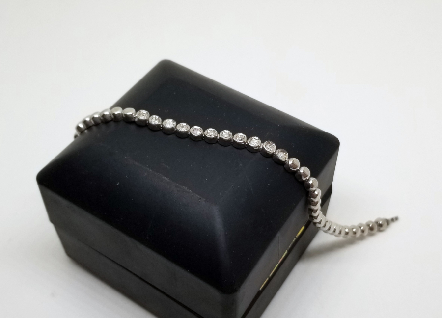 PIRLANTA TAŞLI ÖZEL YAPIM BİLEKLİK