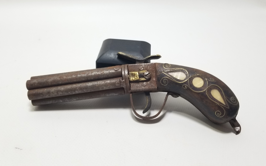 ÜZERİ SEDEFLİ DEKORATİF GAZİANTEP YAPIMI PİŞTOV