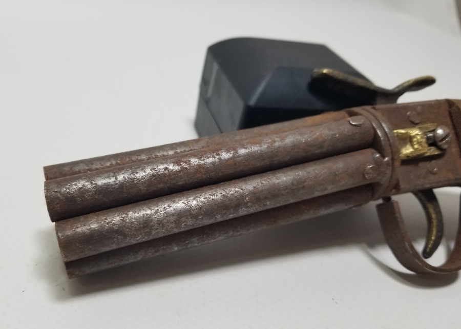 ÜZERİ SEDEFLİ DEKORATİF GAZİANTEP YAPIMI PİŞTOV