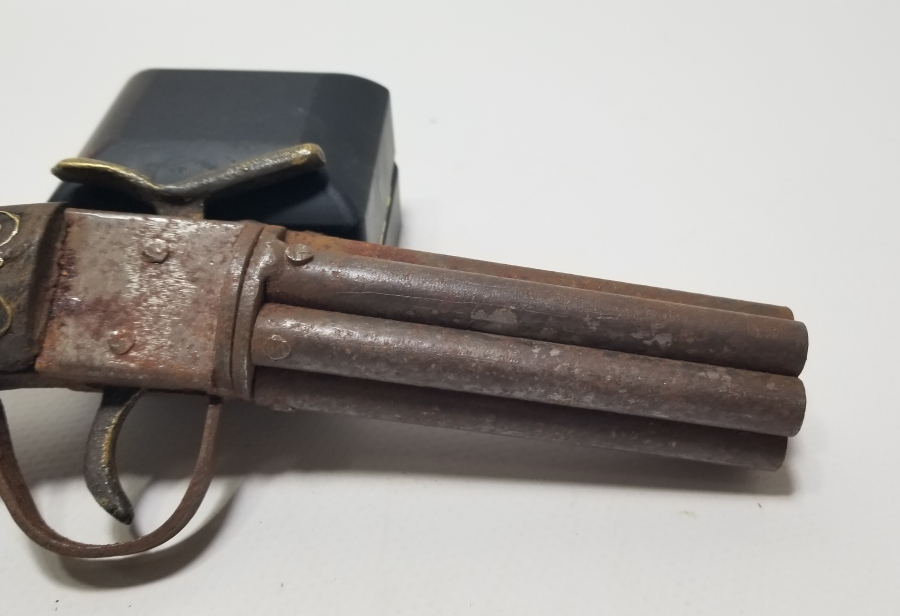 ÜZERİ SEDEFLİ DEKORATİF GAZİANTEP YAPIMI PİŞTOV