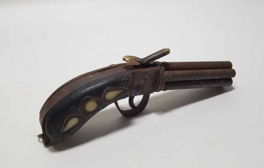 ÜZERİ SEDEFLİ DEKORATİF GAZİANTEP YAPIMI PİŞTOV