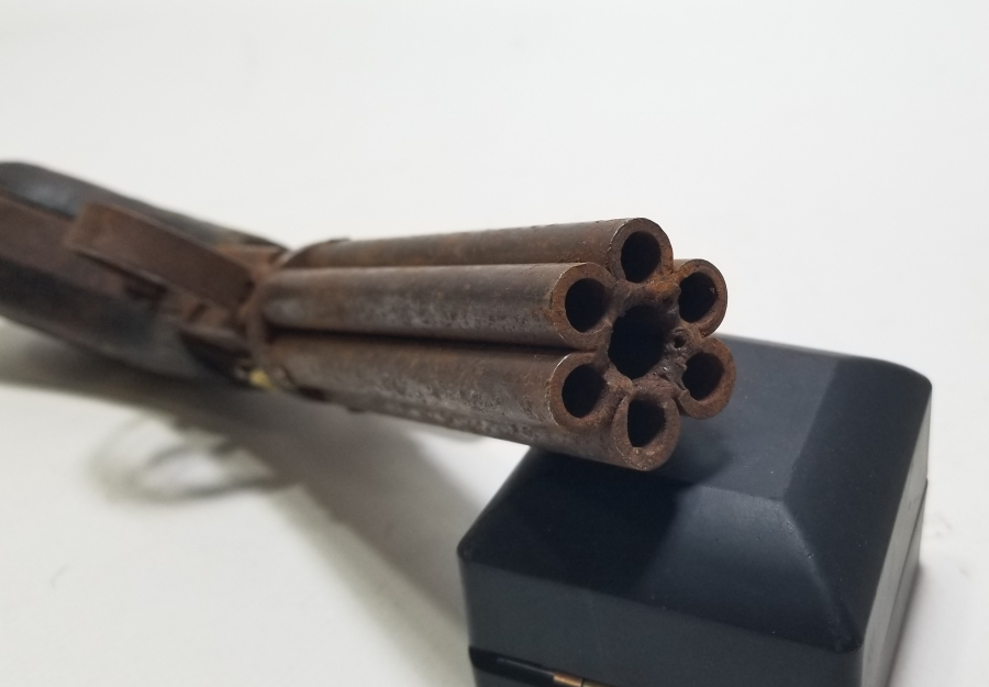 ÜZERİ SEDEFLİ DEKORATİF GAZİANTEP YAPIMI PİŞTOV