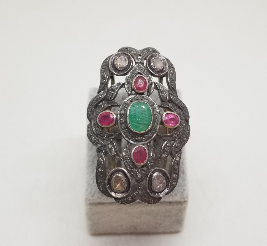 ELMAS, YAKUT VE ZÜMRÜT TAŞLI ÖZEL YAPIM BÜYÜK BOY GÜMÜŞ YÜZÜK