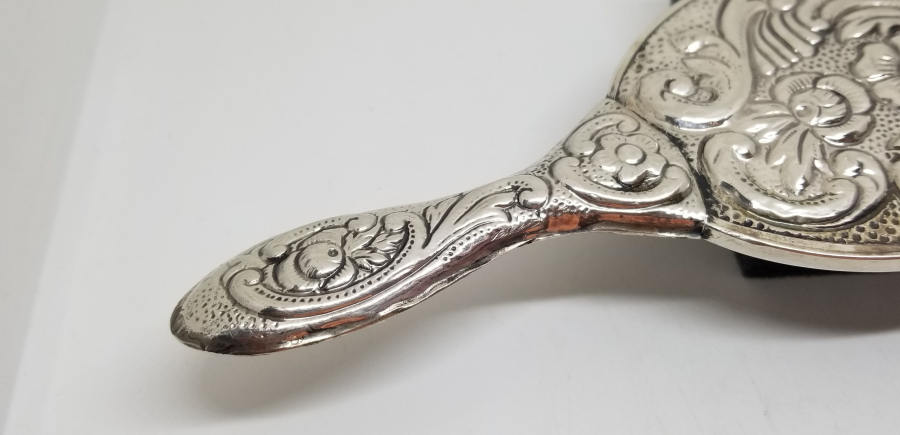 KABARTMA İŞÇİLİKLİ ANTİKA GÜMÜŞ EL AYNASI