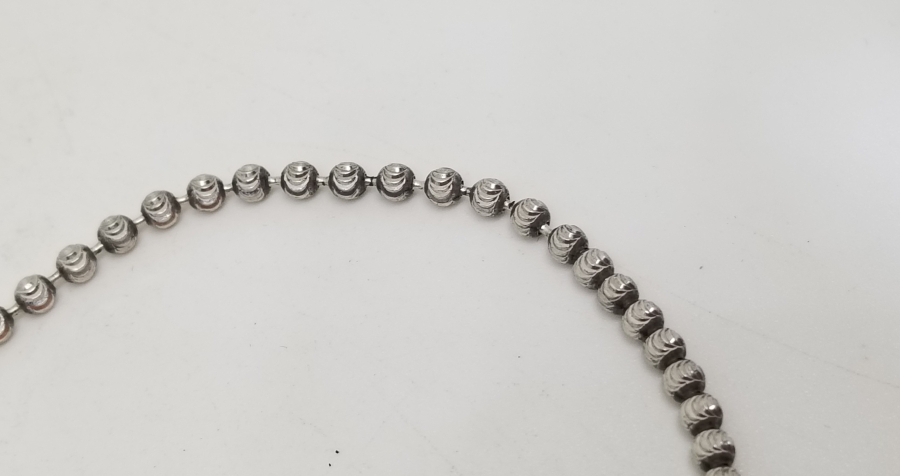 KABARTMA İŞÇİLİKLİ GÜMÜŞ BİLEKLİK