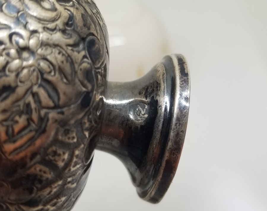 KALEM VE KABARTMA İŞÇİLİKLİ OSMANLI DÖNEMİ GÜMÜŞ ÇİFT FİNCAN ZARFI