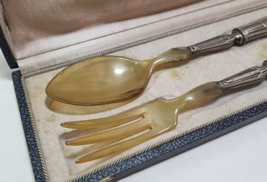 ORİJİNAL KUTUSUNDA BÜYÜK BOY ANTİKA SERVİS ÇATAL - KAŞIĞI