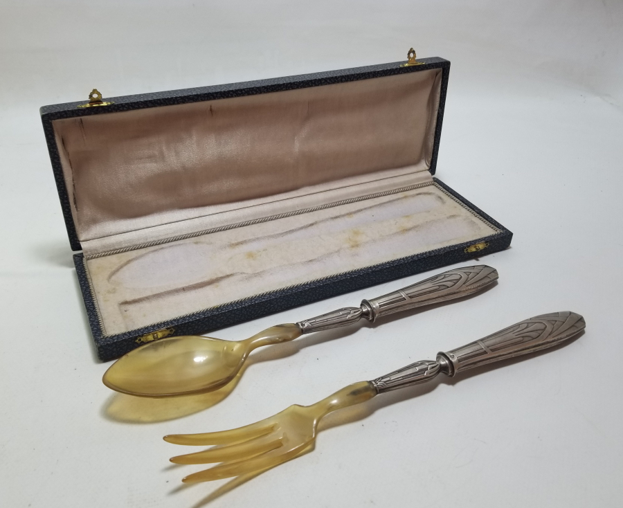 ORİJİNAL KUTUSUNDA BÜYÜK BOY ANTİKA SERVİS ÇATAL - KAŞIĞI