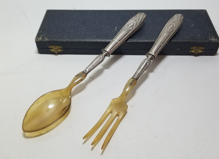 ORİJİNAL KUTUSUNDA BÜYÜK BOY ANTİKA SERVİS ÇATAL - KAŞIĞI