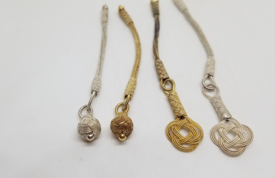 TAMAMI EL YAPIMI SAF GÜMÜŞTEN MAMUL 4 ADET KAZAZİYE TESPİH PÜSKÜLÜ