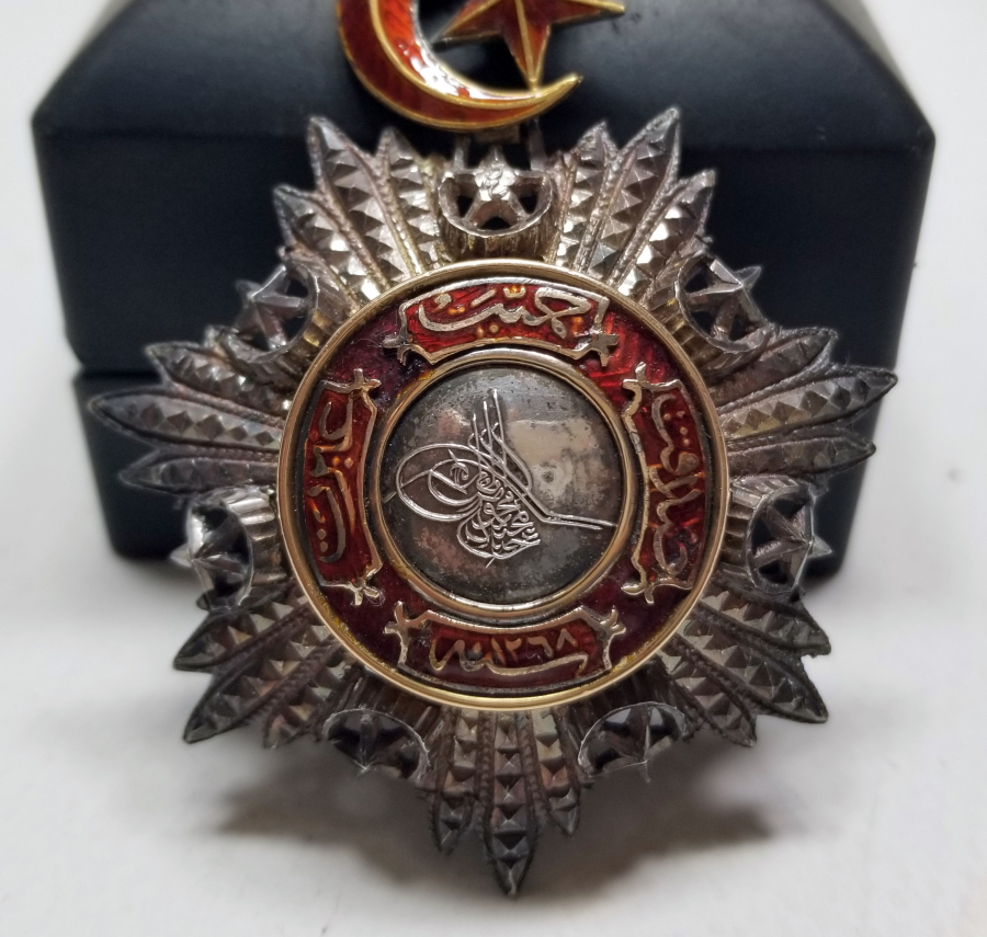 ORJİNAL ASKISI İLE 5. DERECE MECİDİ NİŞANI