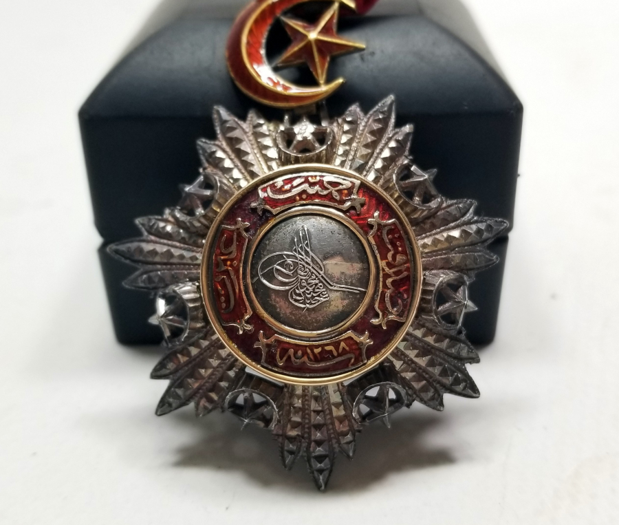 ORJİNAL ASKISI İLE 5. DERECE MECİDİ NİŞANI