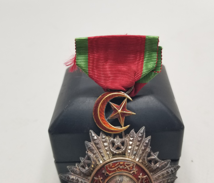 ORJİNAL ASKISI İLE 5. DERECE MECİDİ NİŞANI