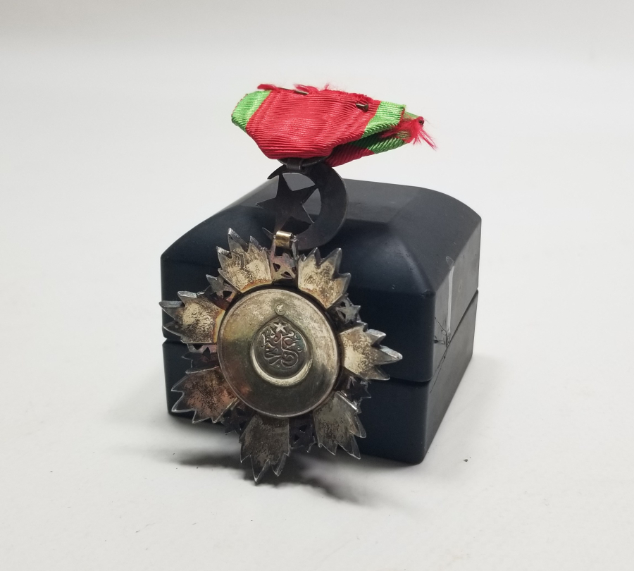 ORJİNAL ASKISI İLE 5. DERECE MECİDİ NİŞANI