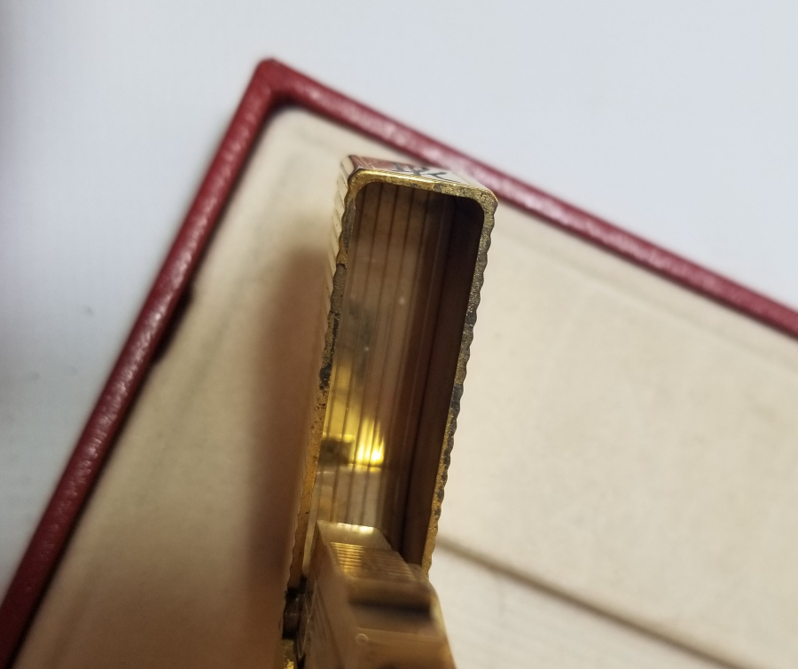 ORİJİNAL KUTUSUNDA ALTIN KAPLAMA NADİR DUPONT ÇAKMAK