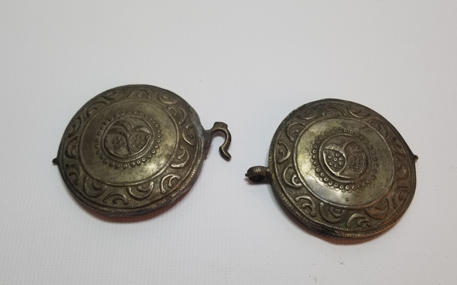 OSMANLI DÖNEMİ ÜZERİNDE DENİZCİ ÇIPASI GÖRSELİ BULUNAN KABARTMA İŞÇİLİKLİ BURSA İŞİ GELİN KEMERİ