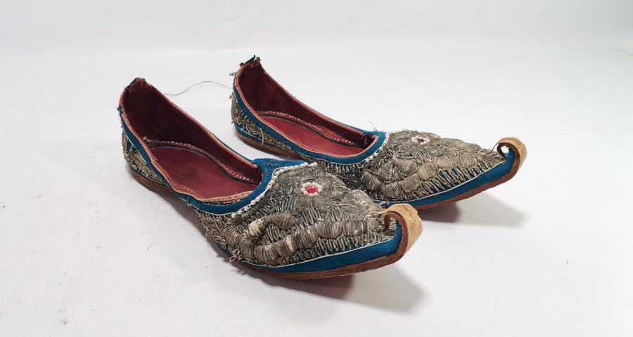 OSMANLI DÖNEMİ GÜMÜŞ SIRMA İŞÇİLİKLİ NADİR SARAY İŞİ TERLİK - GELİN PABUCU