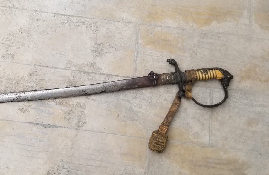 ASLAN BAŞLI VE AY YILDIZ BALÇAKLI ÇOK NADİR OSMANLI DÖNEMİ NADİR PAŞA KILICI