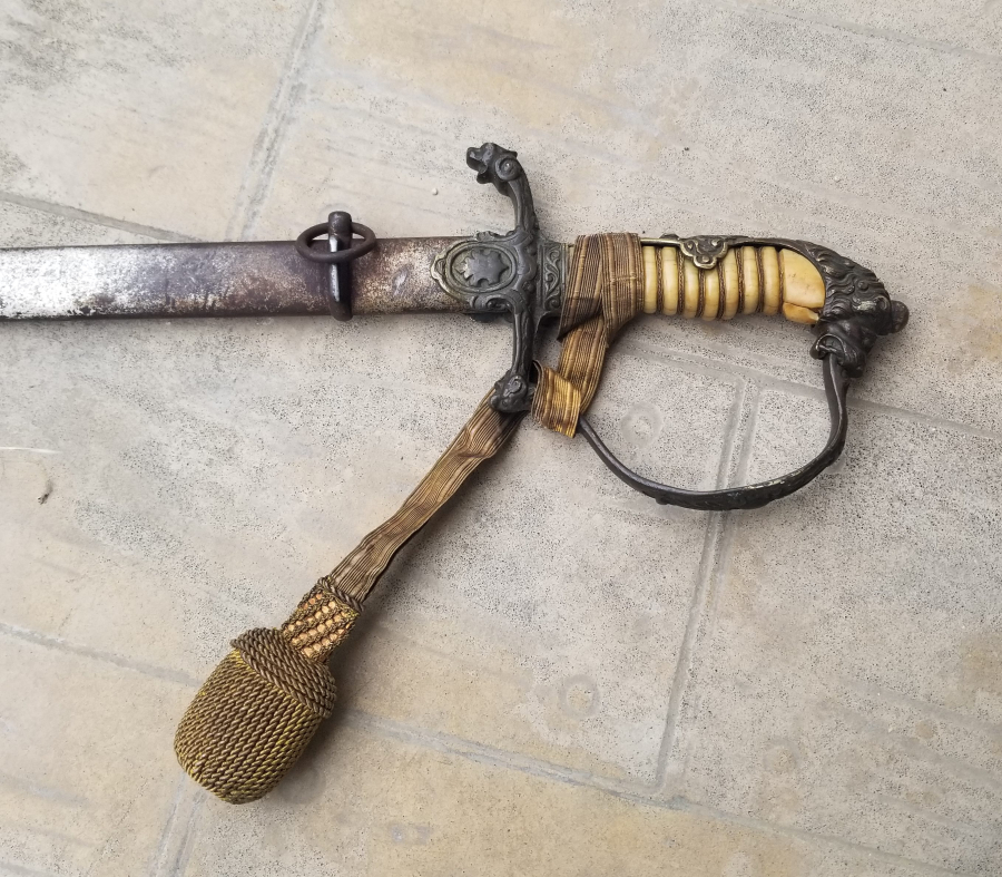 ASLAN BAŞLI VE AY YILDIZ BALÇAKLI ÇOK NADİR OSMANLI DÖNEMİ NADİR PAŞA KILICI