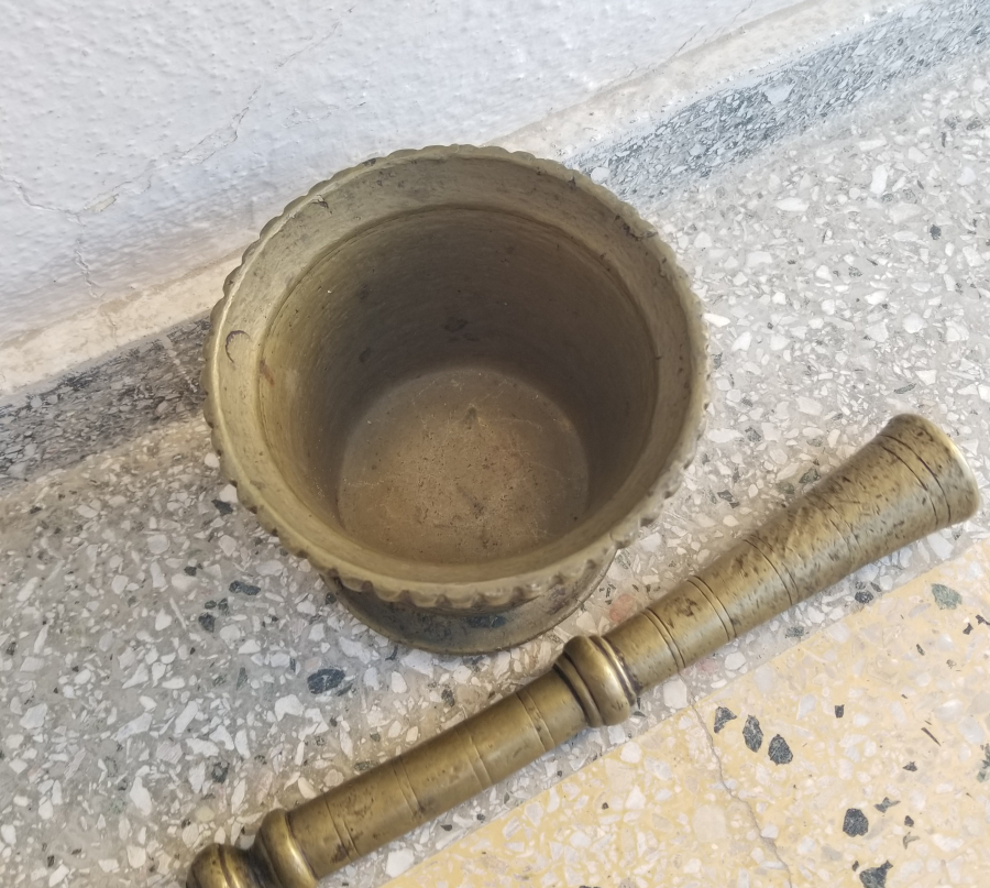 ÜZERİ KALEM İŞÇİLİKLİ NADİR TİPTE SÜLEYMANİYE DAMGALI HAVAN