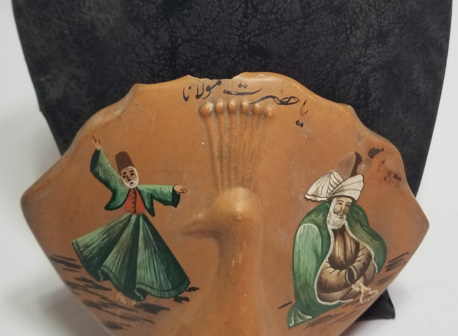 ÜZERİNDE YA HZ MEVLANA YAZILI EL BOYAMA TOPRAK SAKSI