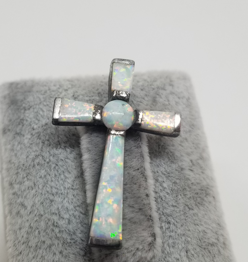 OPAL TAŞLI ÖZEL YAPIM HAÇ FİGÜRÜ