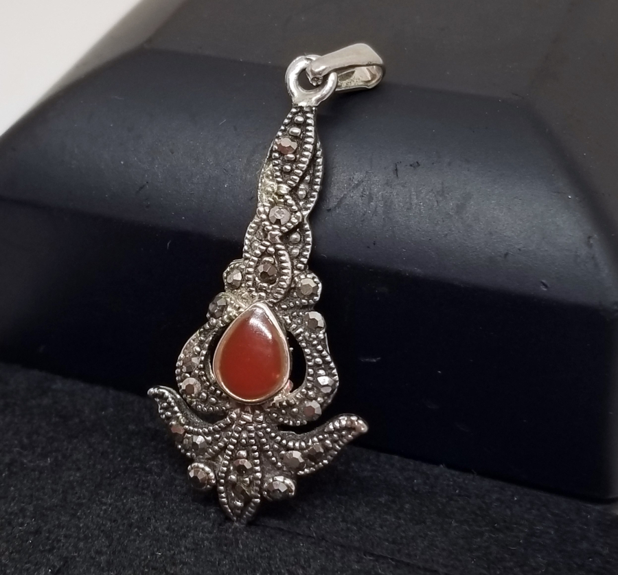 GÜMÜŞ GÖRÜNÜMLÜ BİJUTERİ KOLYE UCU