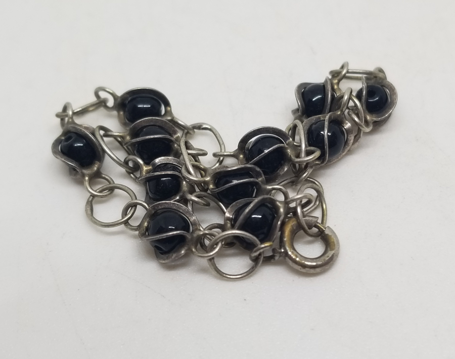 GARNET TAŞLI GÜMÜŞ BİLEKLİK