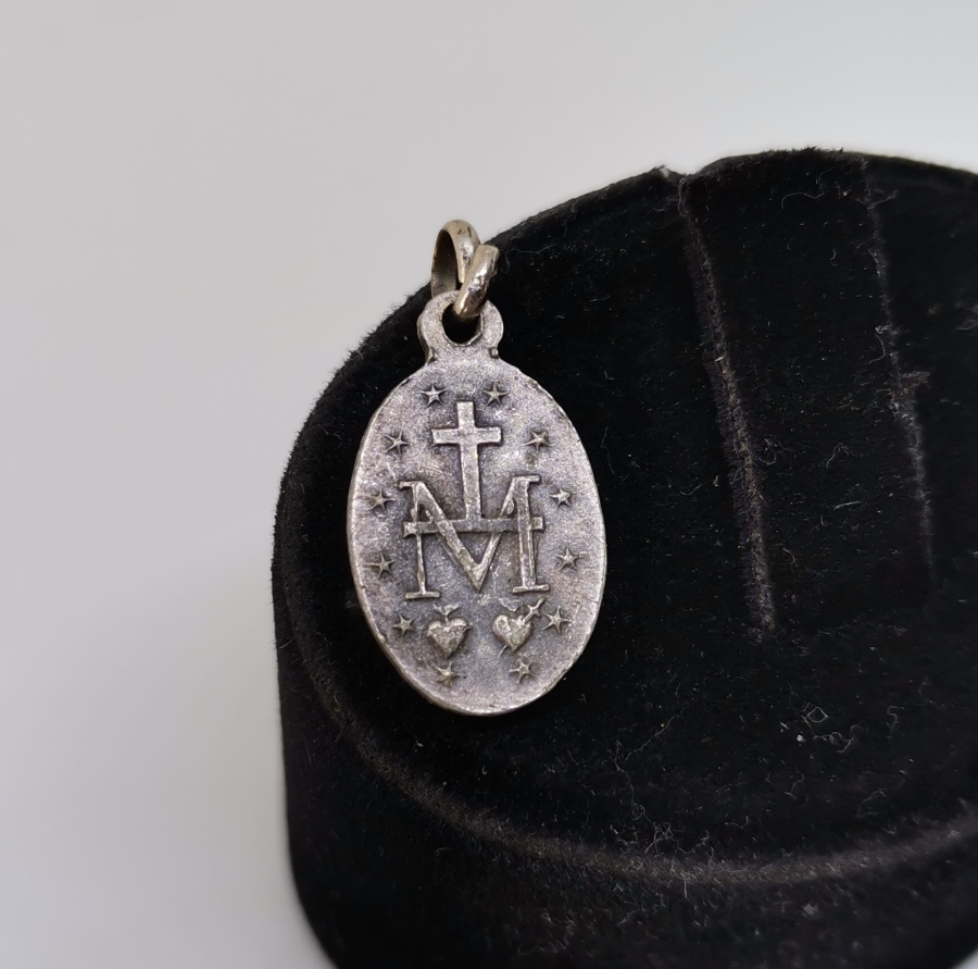 ANTİKA GÜMÜŞ VAFTİZ KOLYESİ