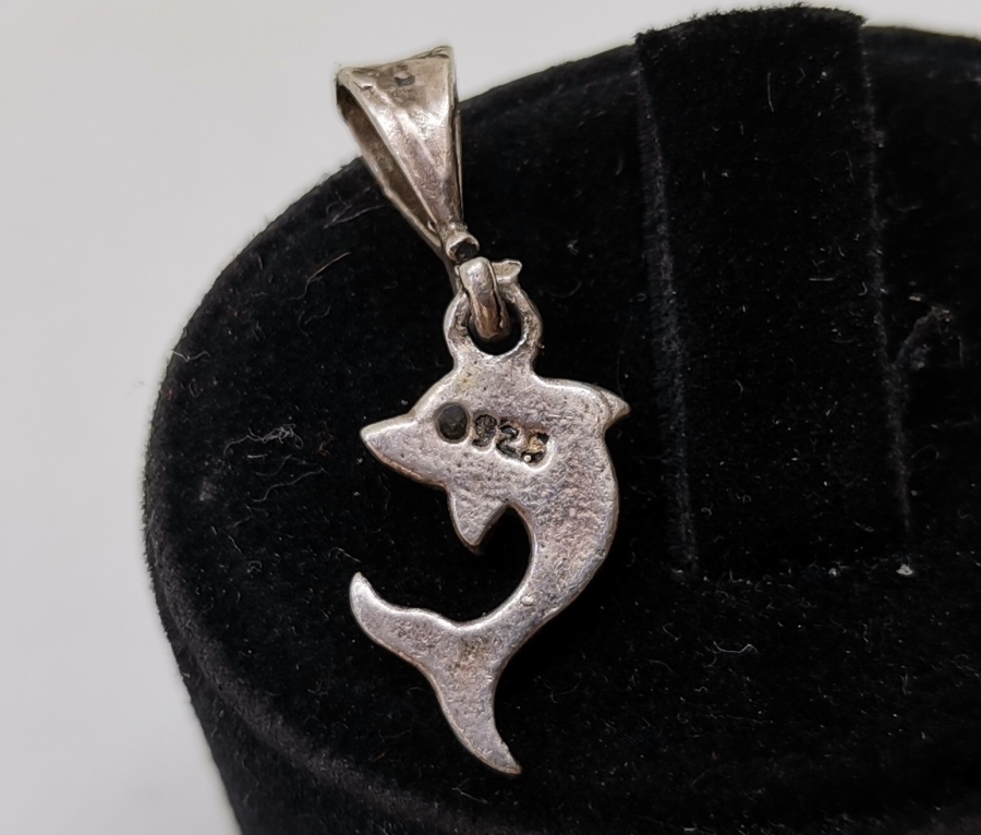 YUNUS FORMUNDA YAPILMIŞ GÜMÜŞ KOLYE UCU