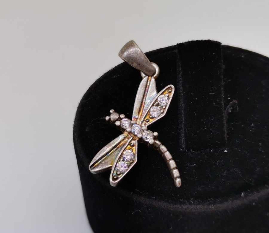 YUSUFÇUK FORMUNDA YAPILMIŞ GÜMÜŞ KOLYE UCU