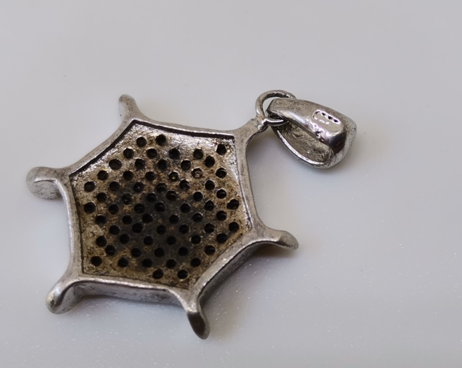 UZAKDOĞU MODELİ GÜMÜŞ KOLYE UCU