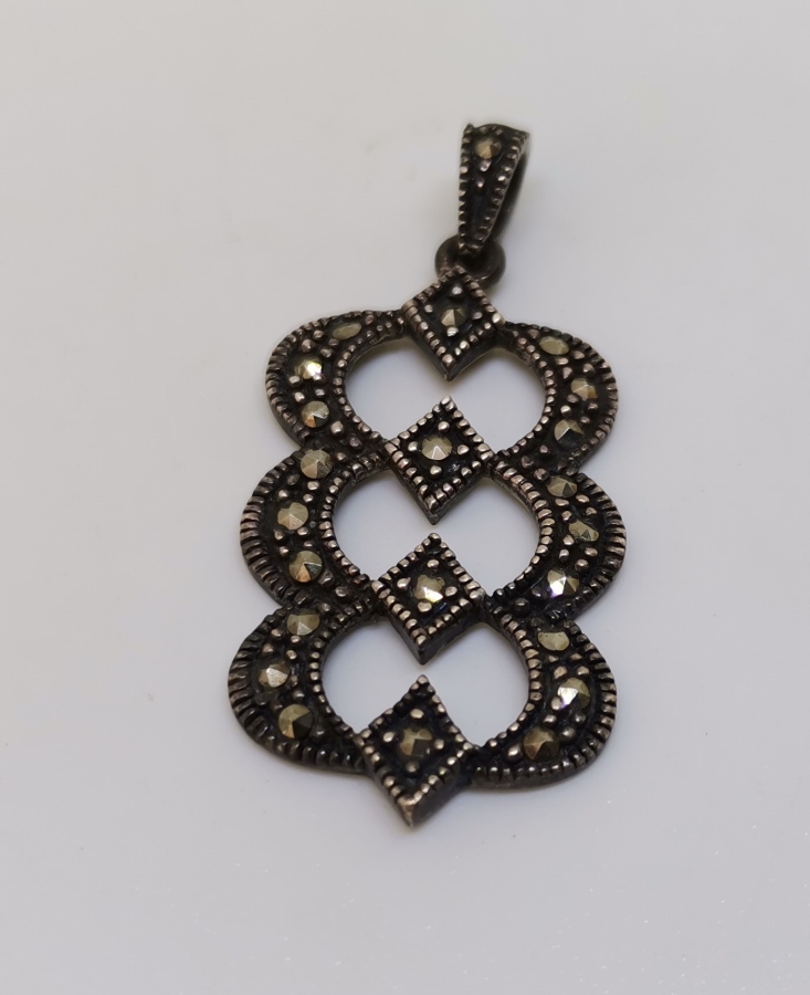 SONSUZLUK TEMALI MARGAZİT TAŞLI GÜMÜŞ KOLYE UCU