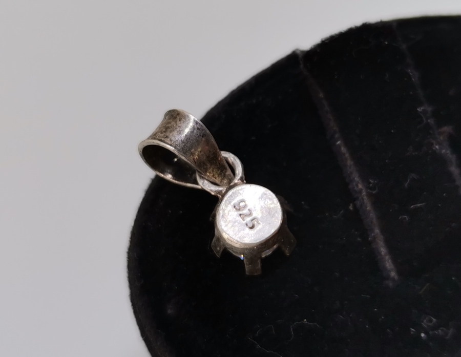 MARGAZİT TAŞLI GÜMÜŞ KOLYE UCU