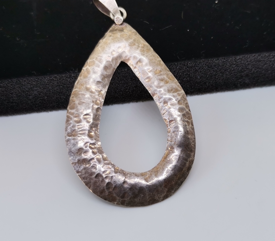 TAMAMI EL İŞİ ÖZEL YAPIM SANATSAL GÜMÜŞ KOLYE UCU