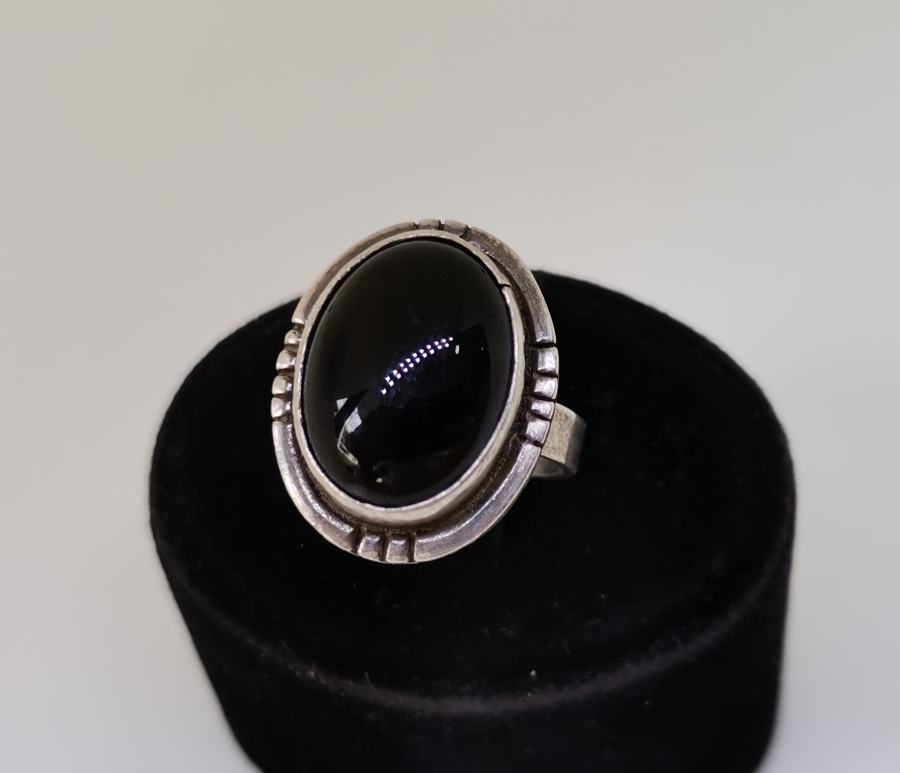 AKİK TAŞLI GÜMÜŞ YÜZÜK